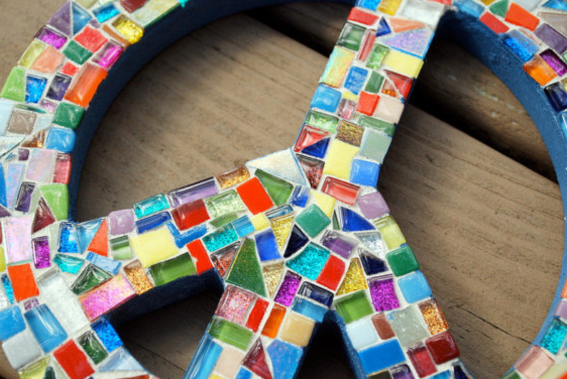 Mosaic Peace Sign on Luulla